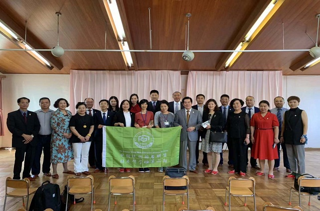 翔鹰中央厨房人员与校园团餐联盟幼儿园参观