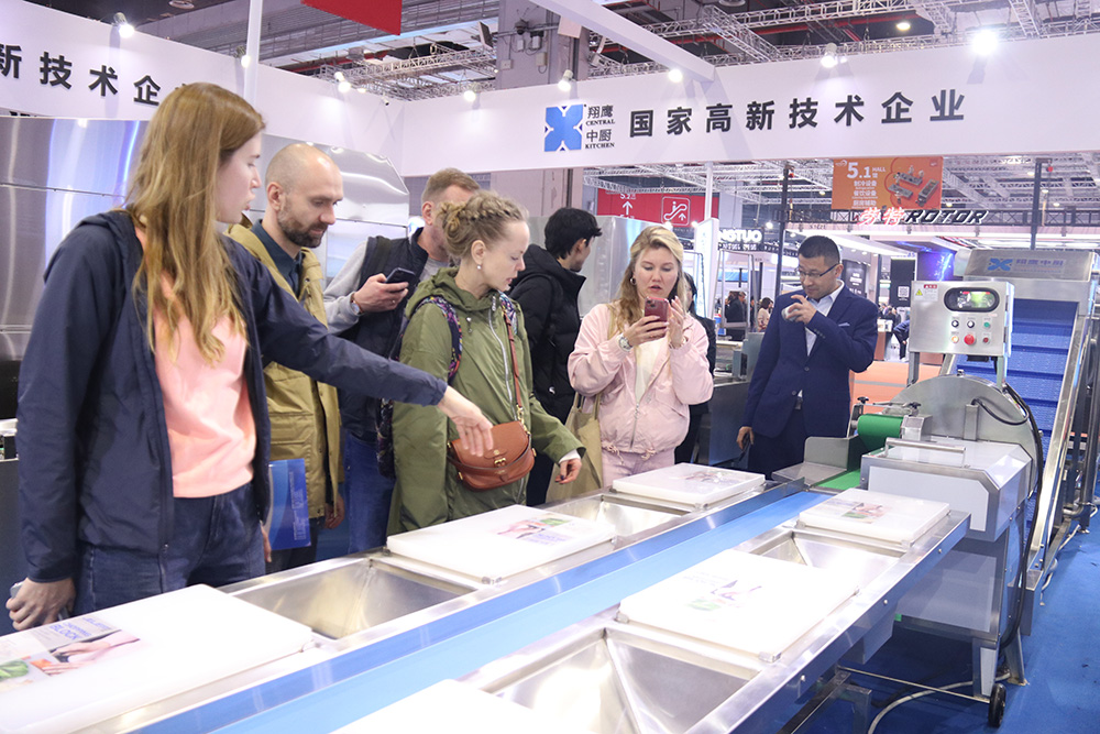 浙江翔鹰中央厨房完美亮相HOTELEX上海展